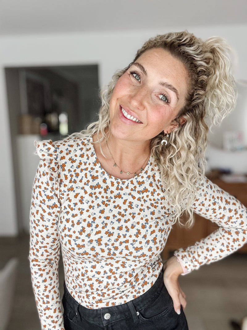 PHOEBE| SLEEVE | floralbeige