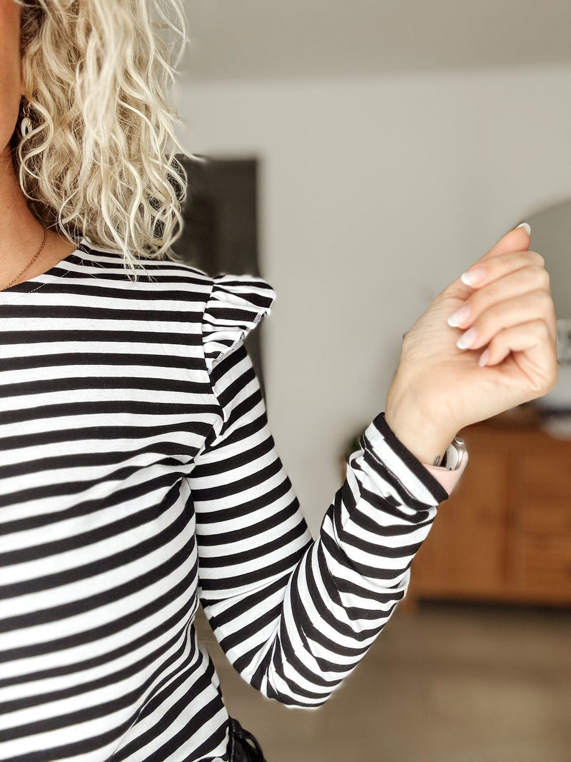 PHOEBE| SLEEVE | STRIPES