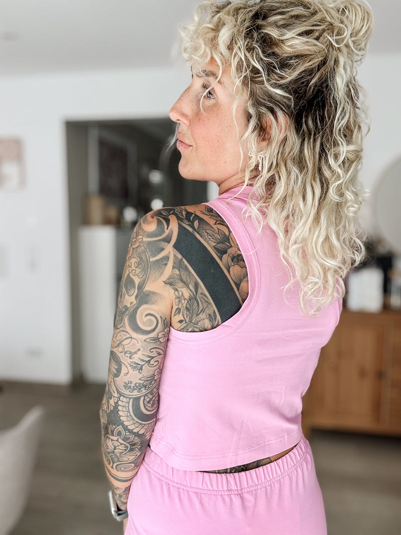 SUE|CROPPEDTOP|pink